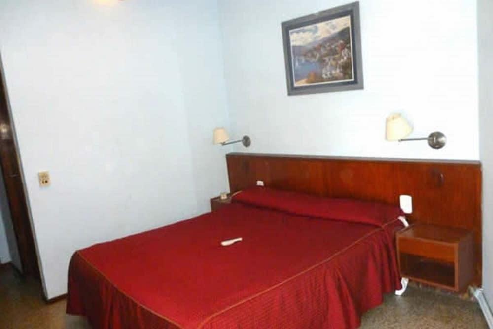 Hotel Chiavari 3*